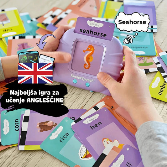 Interaktivna naprava Kinderspeech za učenje angleščine, ki s pomočjo zvočnih kartic, kot sta "seahorse" in "hen", otrokom na zabaven način pomaga pri usvajanju tujega jezika.